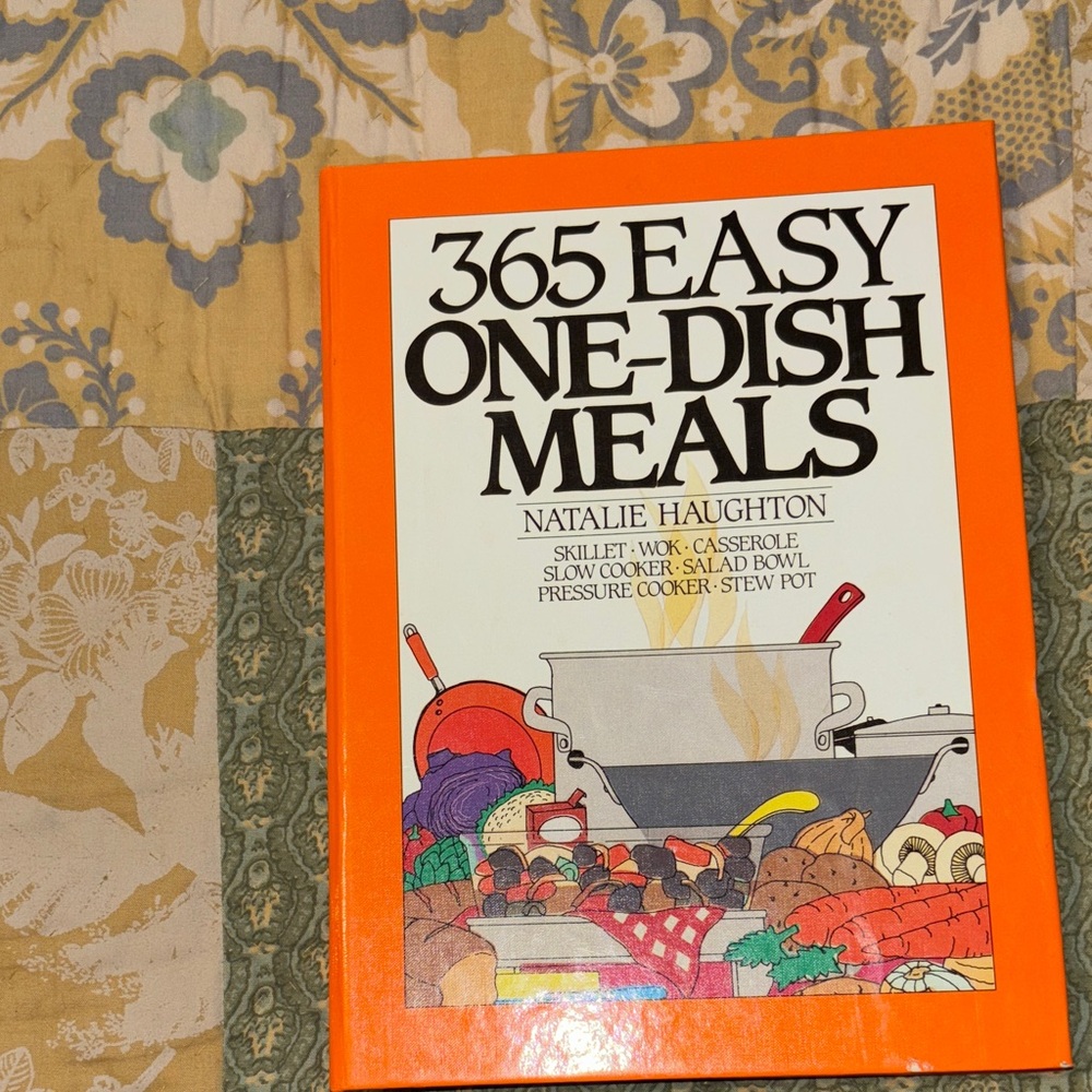 365 Easy One-Dish Meals Cookbook